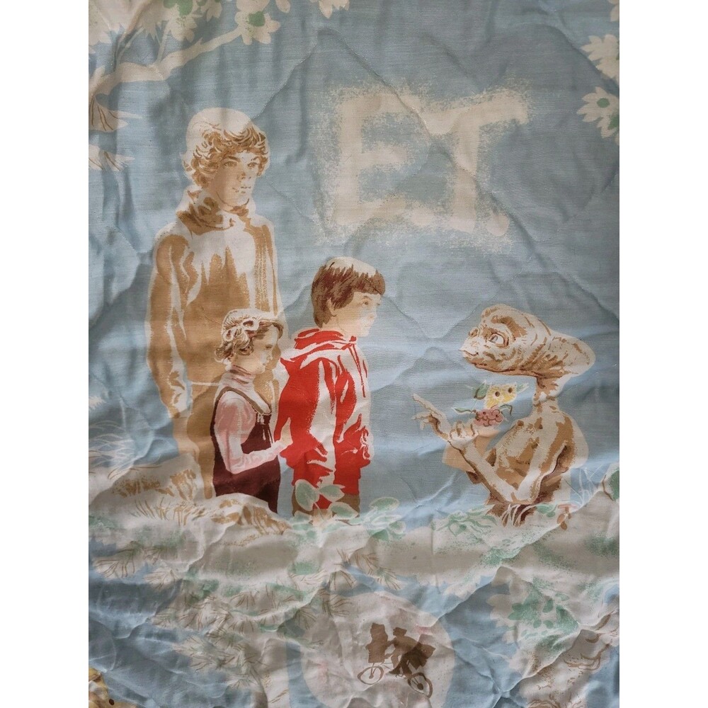 Vintage 1982 E.T. Movie Twin  Bedspread Universal Studios 106” x 71” Blanket
